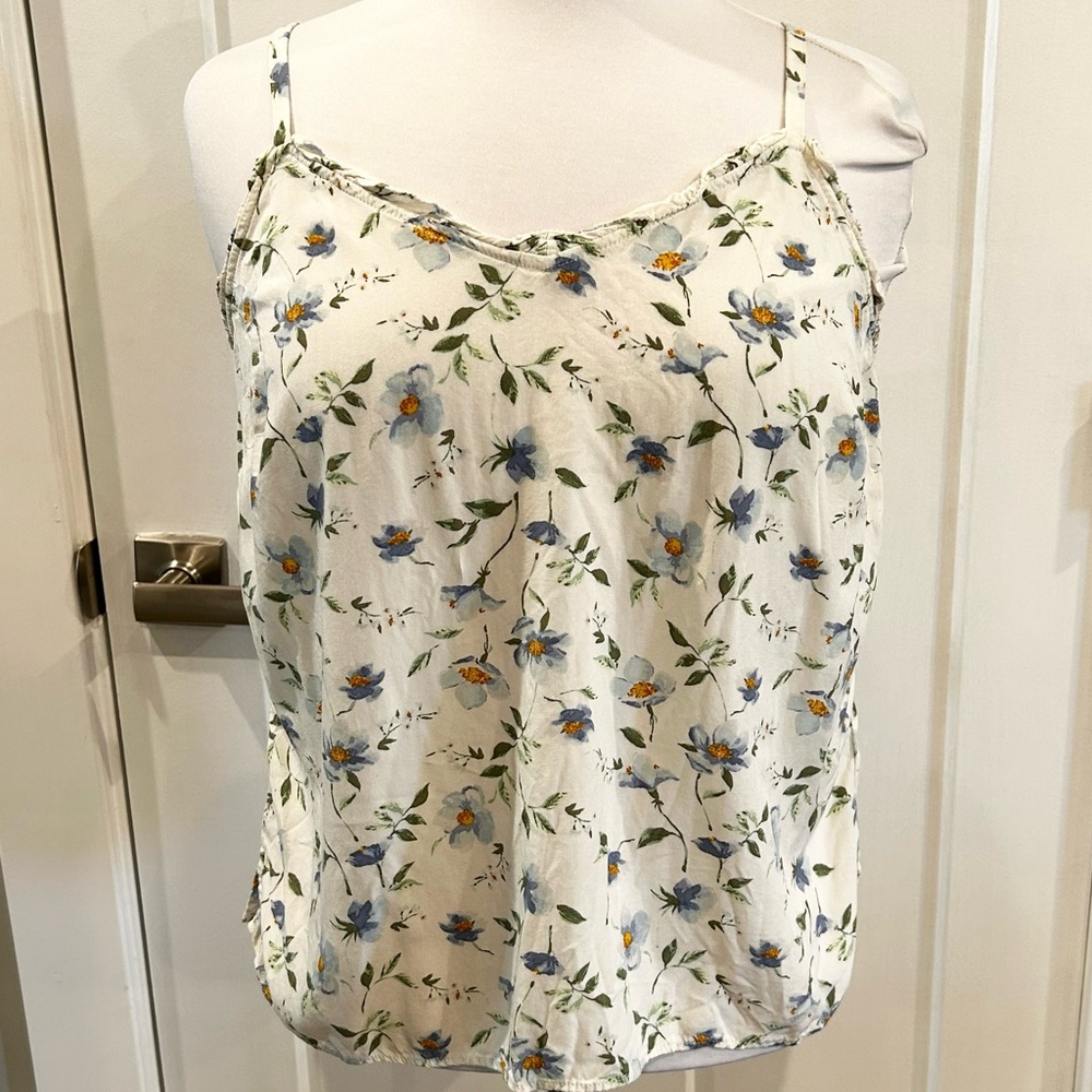 Old Navy Floral Top